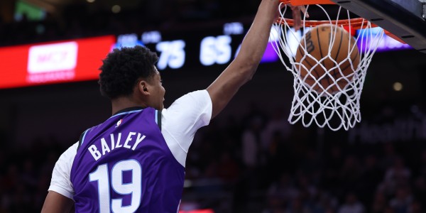 百家乐官方网站-【菜鸟】贝利25分6板 弗拉格21分11板 科比·桑德斯11分&amp;amp;三分4中3